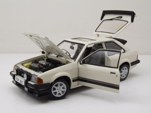Ford Escort Rs 1600i Rhd 1984 Coche a Escala Blanco 1:18 Sun Star - Imagen 4 de 11