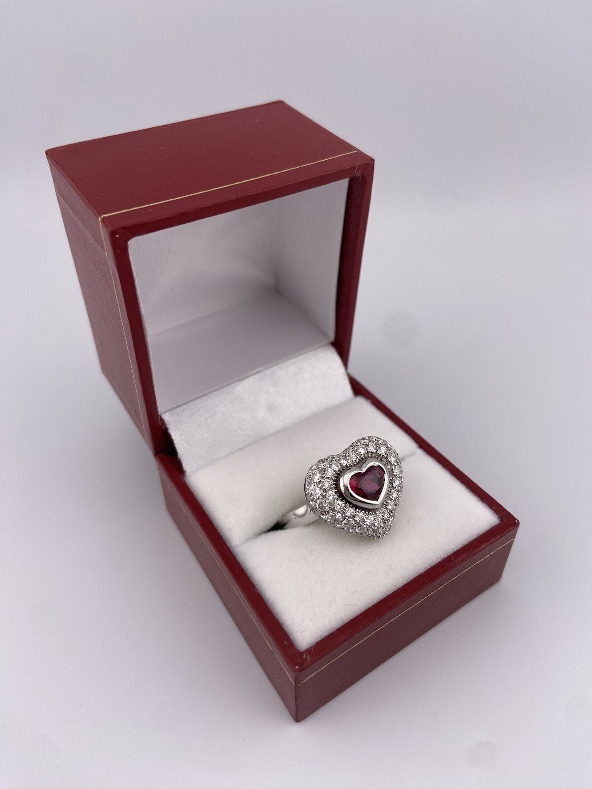 18KW Thai Ruby  Heart Shaped ring - image 3