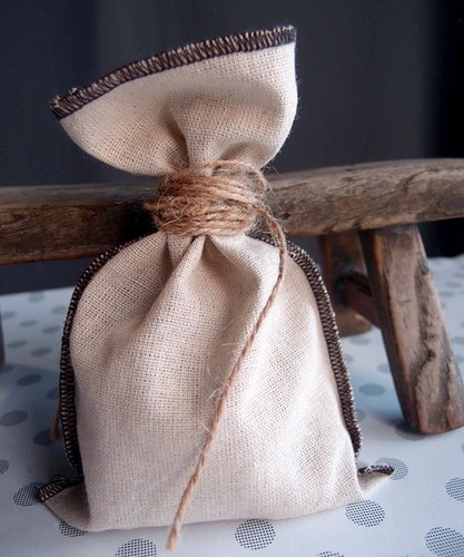 Linen Pouch Bags with Serged Edges - Choose Thread color and Size. - Picture 12 of 13