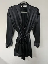 Victoria’s Secret Vintage 90s Black Robe Short Tie Front Pockets One Size Read