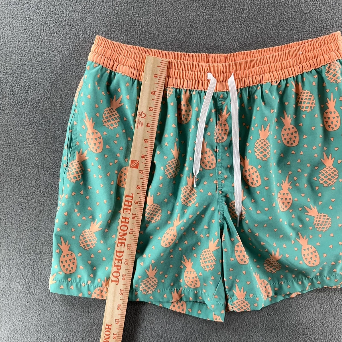 Chubbies Swim Trunks Mens Large Green Pineapple Geometric Beach