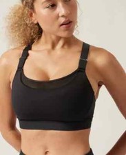 Athleta S SMALL Ultimate ADJUSTABLE Sports Bra D-DD Black Running Workout Top