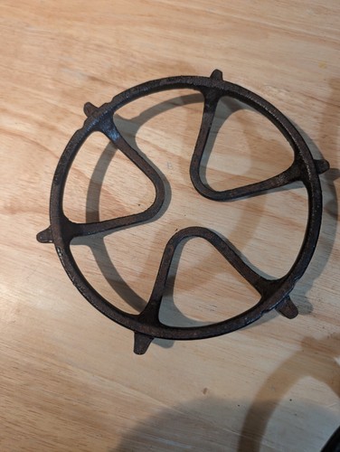 vintage original airstream stove grate/6" round/shasta camper - Foto 7 di 7