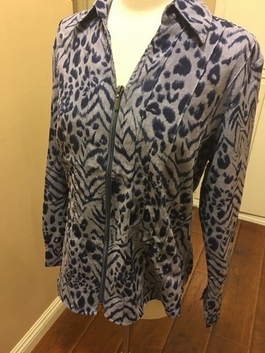 Lemon Grass women's blue animal print Pintuck long sleeve top blouse with zipper - Picture 2 of 11