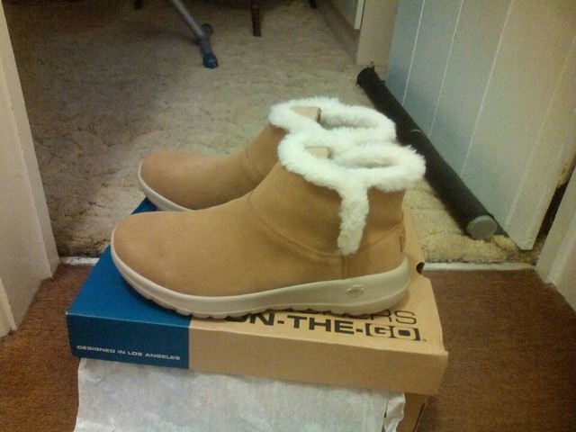 skechers boots size 5