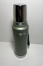 Stanley Aladdin Green Vacuum Bottle Thermos A-944DH 1 Quart Made in USA Vintage