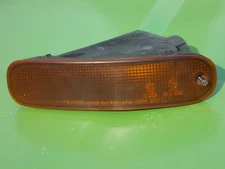TOYOTA CELICA 90-93 FRONT LEFT BUMPER TURN SIGNAL LIGHT ASSY 81520-20570 OEM