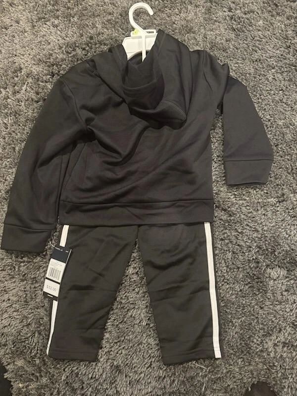 Adidas Niño 2 Piezas Conjunto Talla 4 Sudadera con Capucha y Pantalones de Sudadera Foto 4 de 4