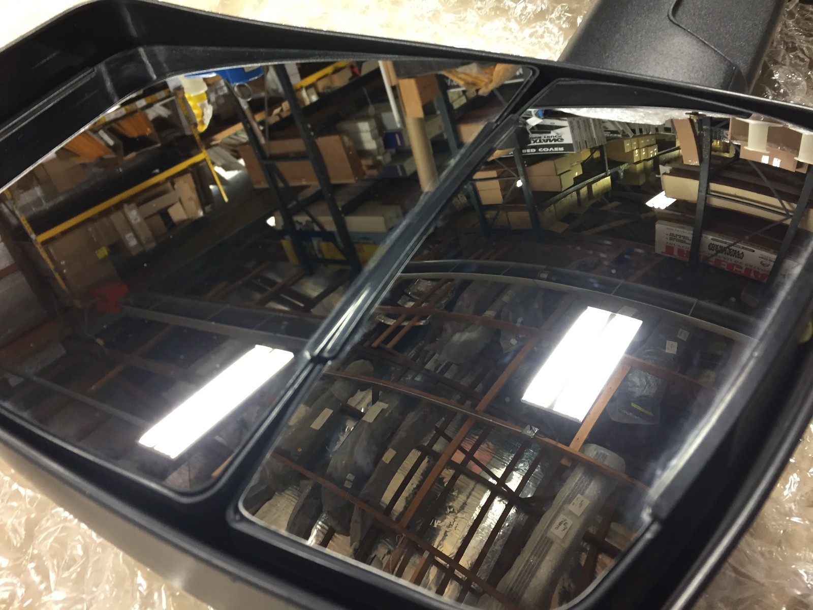 03-25 Chevy Express/GMC Savanna RV Cutaway Chassis Velvac LH Manual Tow Mirror