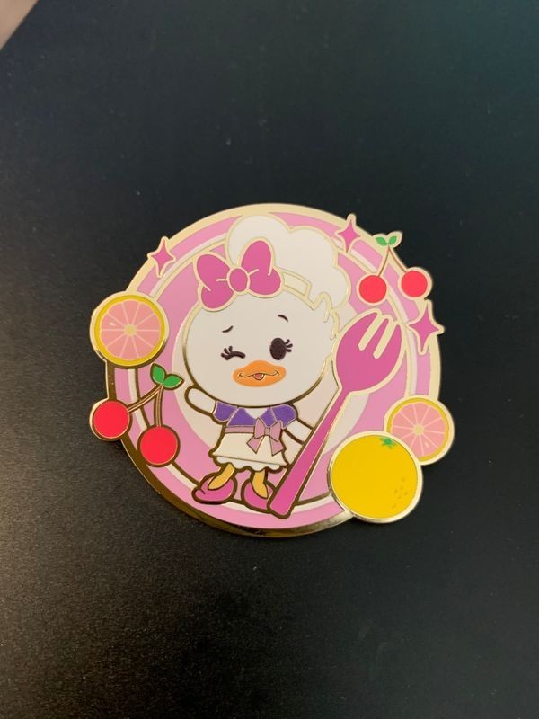 Disney Mickey and friends Chef “Daisy Duck” pin