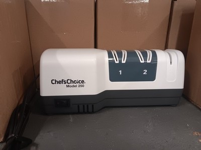 Chef's Choice Model 250 Hybrid Knife Sharpener Electric and Manual 20 Degree NEW