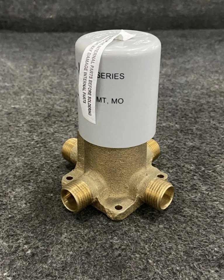 Válvula desviadora de tres vías de una sola manija PIONEER 4100B en bronce 1/2" Foto 2 de 4