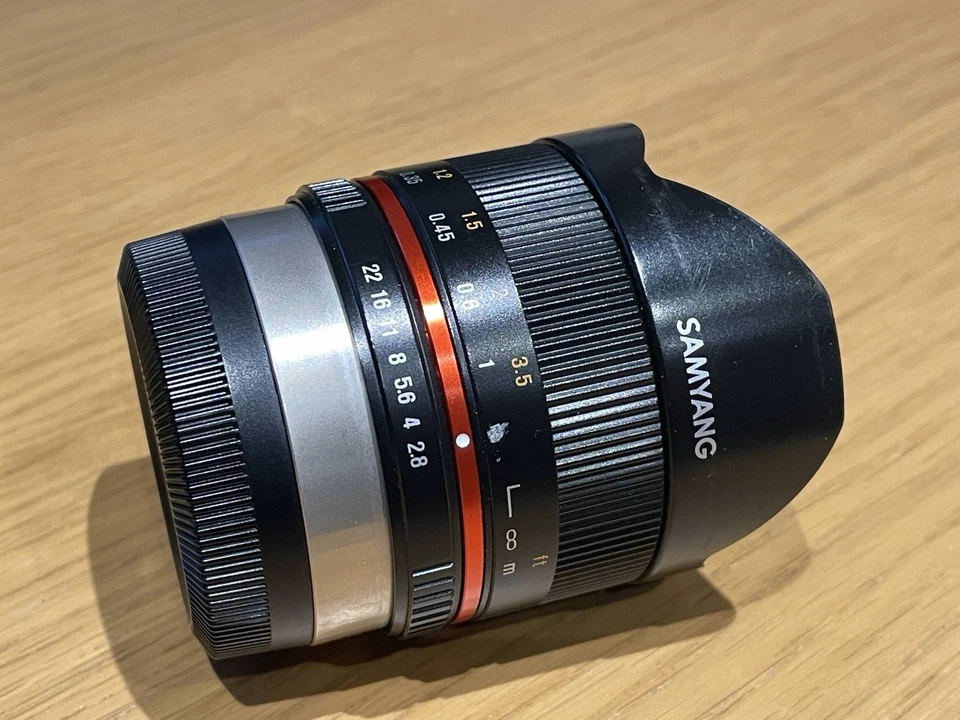 Samyang 8mm Fisheye Lens F2.8 For Fuji X Mount Good Condition - Image 3 of 4