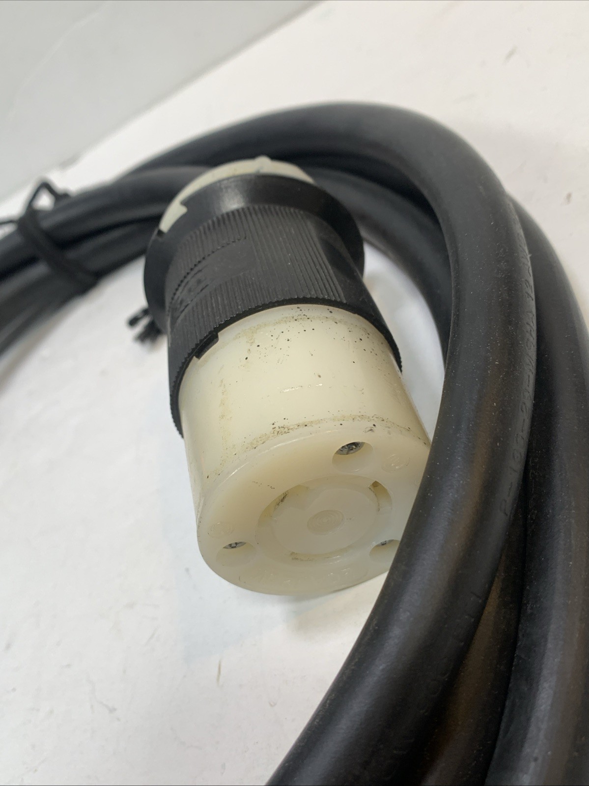 10' L5-20 Twist Lock Entertainment Generator Power Cable SOOW 12/3 Hubbell