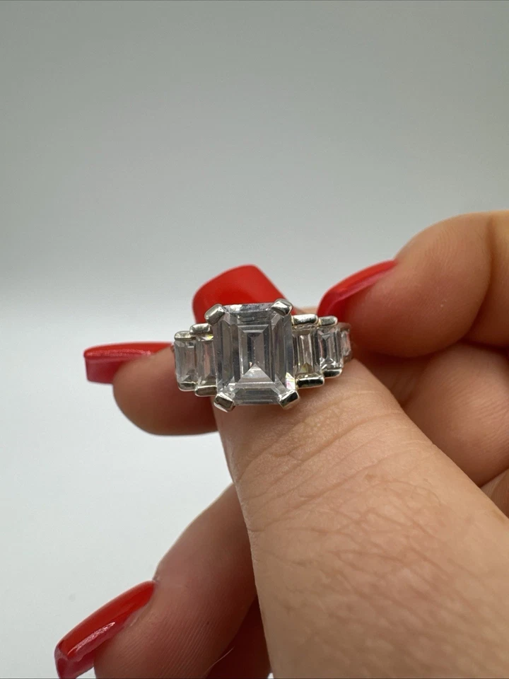 Sterling Silver Emerald Cut CZ Ring Size P UK – Diamond Look Trilogy Style Gift - Image 3 of 4