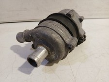Pompe à eau Audi R8