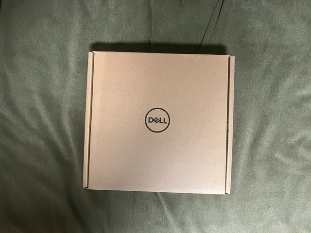 Dell WD22TB4 Thunderbolt 4 Docking Station - Brand New Sealed Box. Ships free