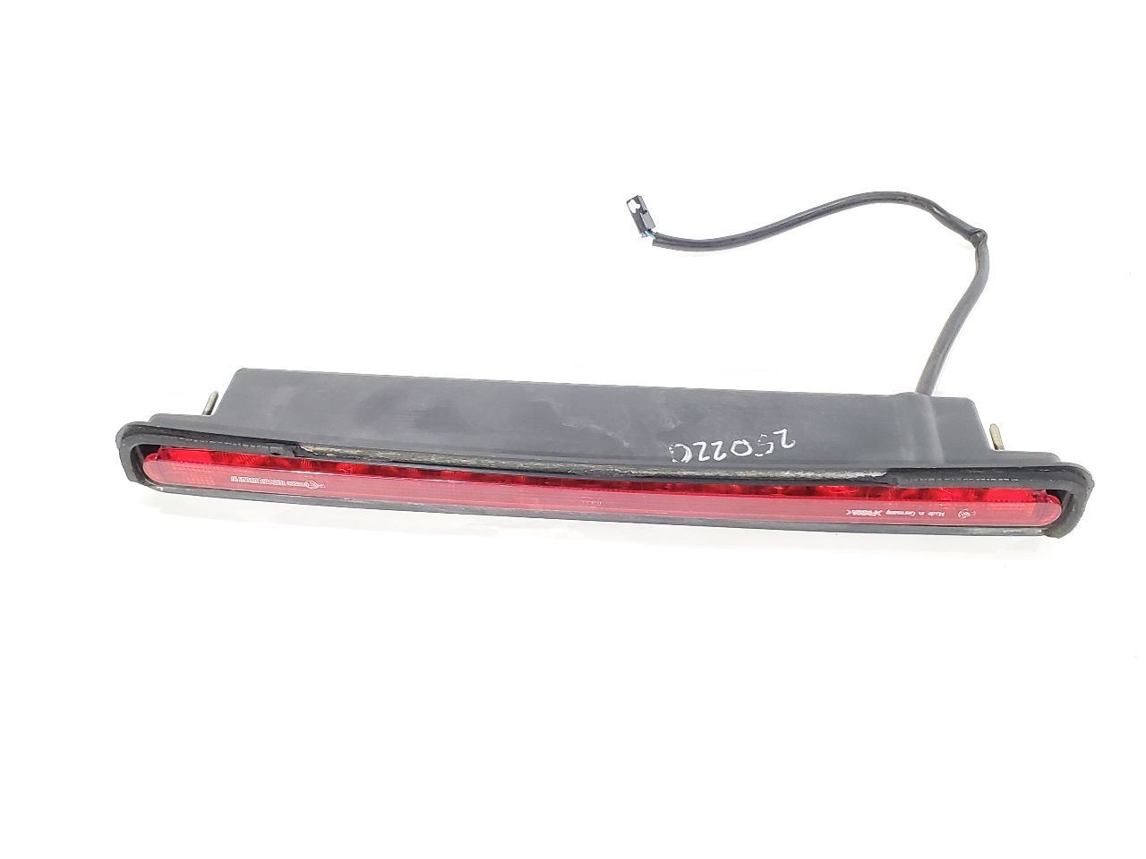 2003 Maserati Spyder Cambiocorsa OEM 3rd Brakelight Taillight 02680TH89