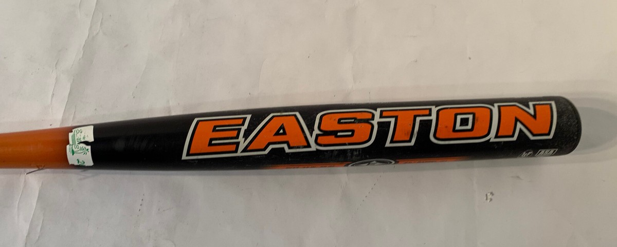 Batte De Softball Easton Cyclone SK34 - 34 Pouces, 28 Oz, Canon 2 1/4 - Orange/noir