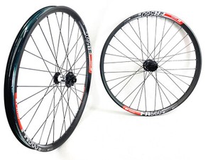 ★SALE★ DT SWISS FR560 1本 DT Swiss FR 560 Disc 26