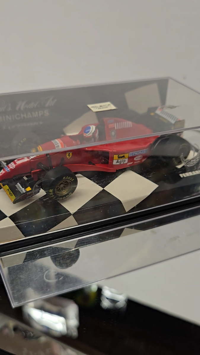 Vintage Pauls Model Art MiniChamps Formula Ferrari 412T2 J