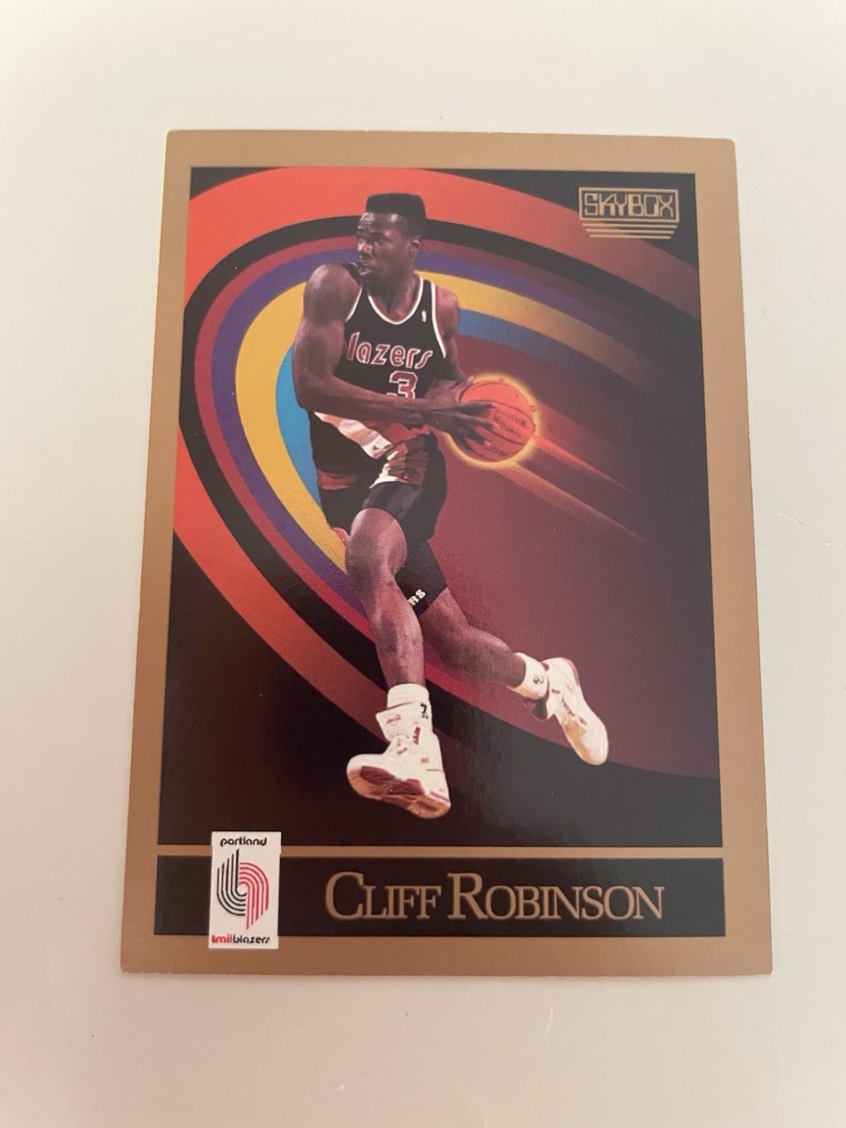 1990-91 Skybox - Clifford Robinson #239 (RC) Signed Autographed Card