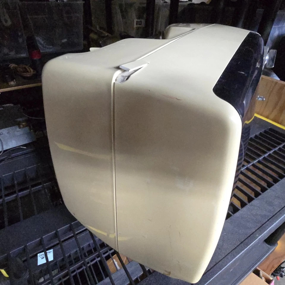 Sears CRT TV Television B&W Solid State Flip Knob Vintage 1976 PROP Parts ONLY - Image 3 of 4