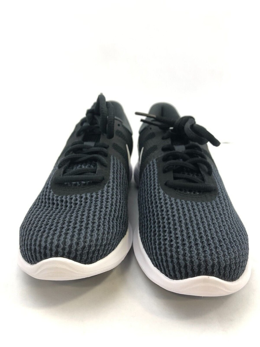 men black & white revolution 4 running shoe