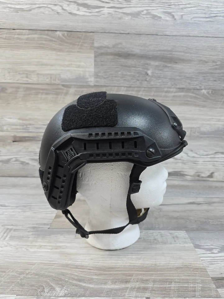 FMA Tactical EX MIC FTP BUMP Helmet Airsoft Simple System Black Size Med/Large - Image 4 of 4