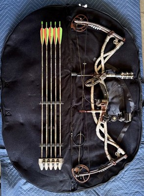 Hoyt Carbon Matrix Left Hand Bow 60-70lb with a 30