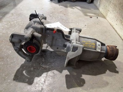 2013-2019 Ford Flex Lincoln MKT Rear Axle Differential Carrier OEM