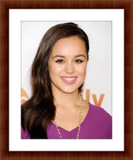 Hayley Orrantia 8.5 x 11 Candid Color Unframed Collectable Photograph