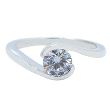 0.70Ct D/VVS1 Round Shape Solitaire Anniversary Ring In Solid 14KT White Gold