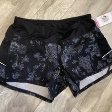 Active Life Womens Running Shorts Size Small NWT