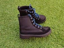 UGG Robley leather boots for kids size 1 UK / 33.5 EU Excellent