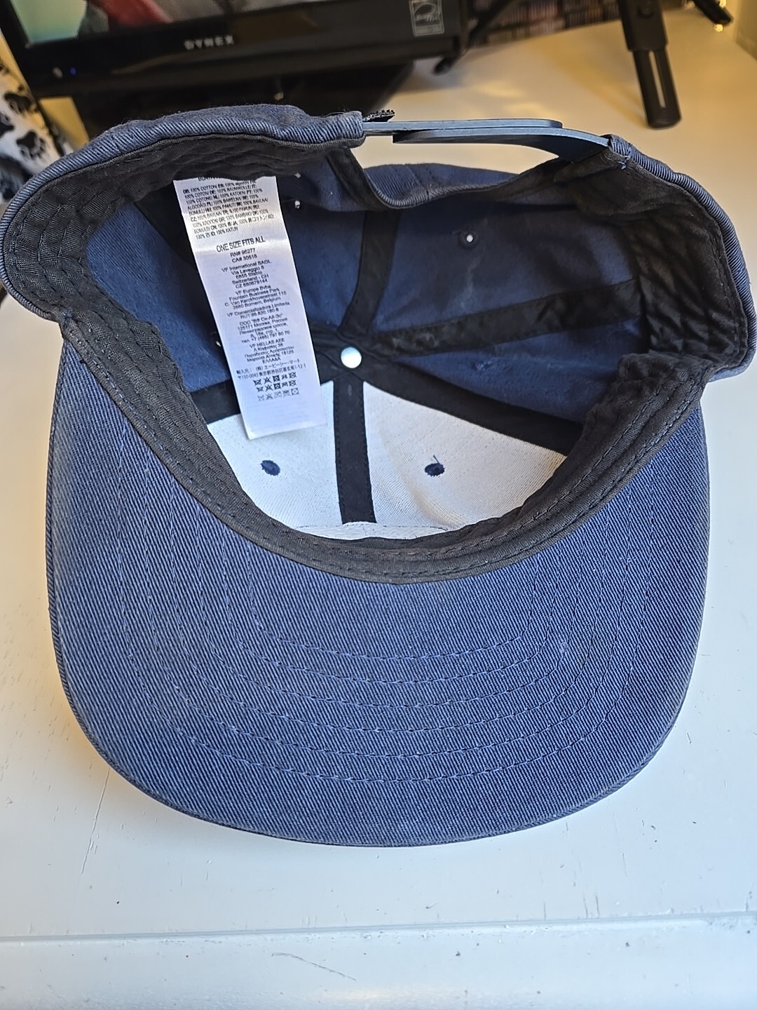 Vans Hat Snap Back Off The Wall - image 5