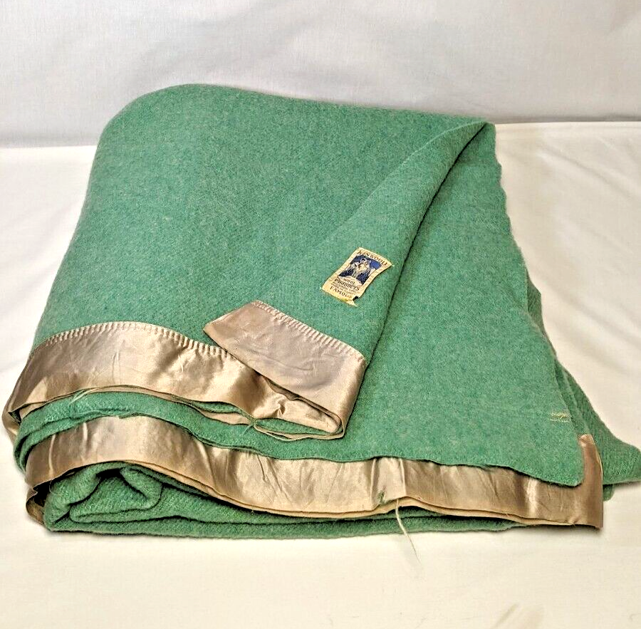 Vintage Green Wool Blanket Kenwood Textile Products Satin Trim Missing