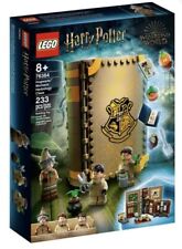 Retired LEGO Harry Potte Set 75384 Hogwart Moment Herbology Retired and MIB