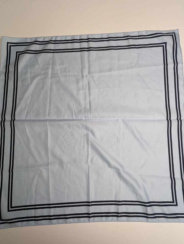 Винтажный шарф Gap сделано в Италии - мужской карман светло-синий и темно-синий твердый - Изображение 3 из 4