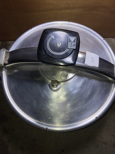 (D8) ANCIENNE COCOTTE MINUTE SEB 8 LITRES EN ALUMINIUM VINTAGE - Picture 2 of 10