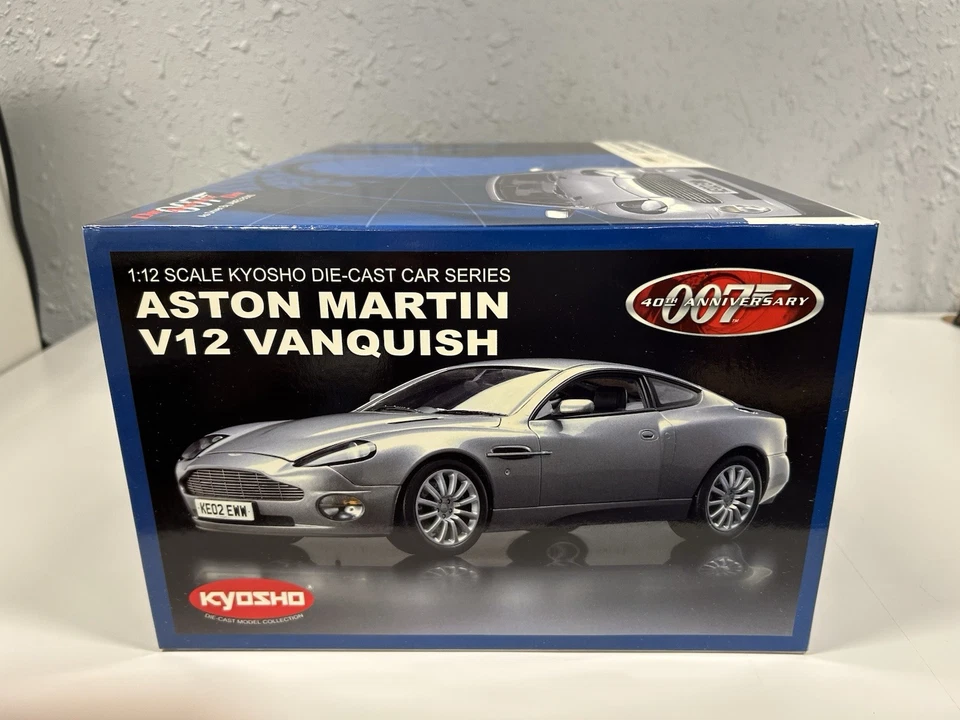 Kyosho Aston Martin V12 Vanquish James Bond 007 1:12 Scale Die Cast Car with Box - Image 3 of 4
