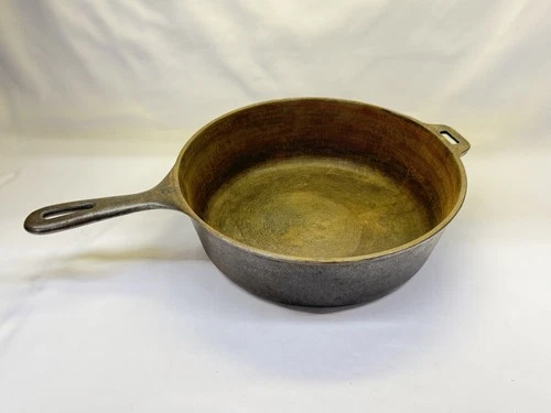 Vtg Unmarked Wagner Ware Cast Iron 10 1/2” Deep Chicken Fryer #8 USA