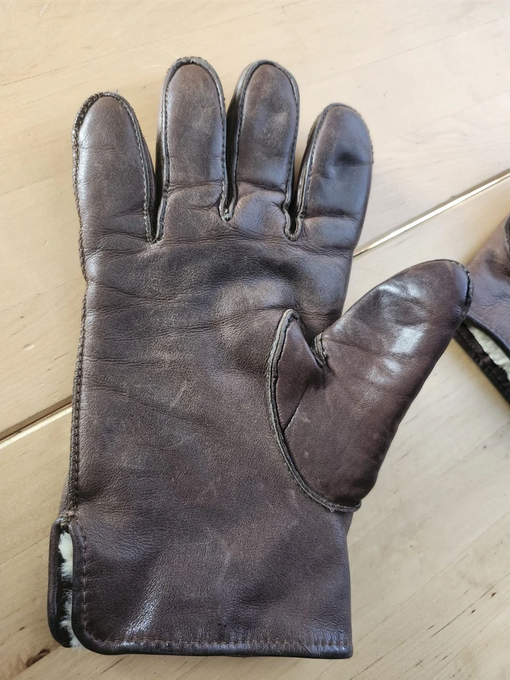 Men's Brown Leather Driving Gloves Faux Fur Lined, Soft and Very Warm Sz 10/10.5 - Image 4 of 4
