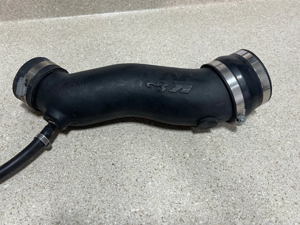 Ford Mustang V6 1999-2004 3,8 L sistema de admisión de aire frío K&N Foto 3 de 4