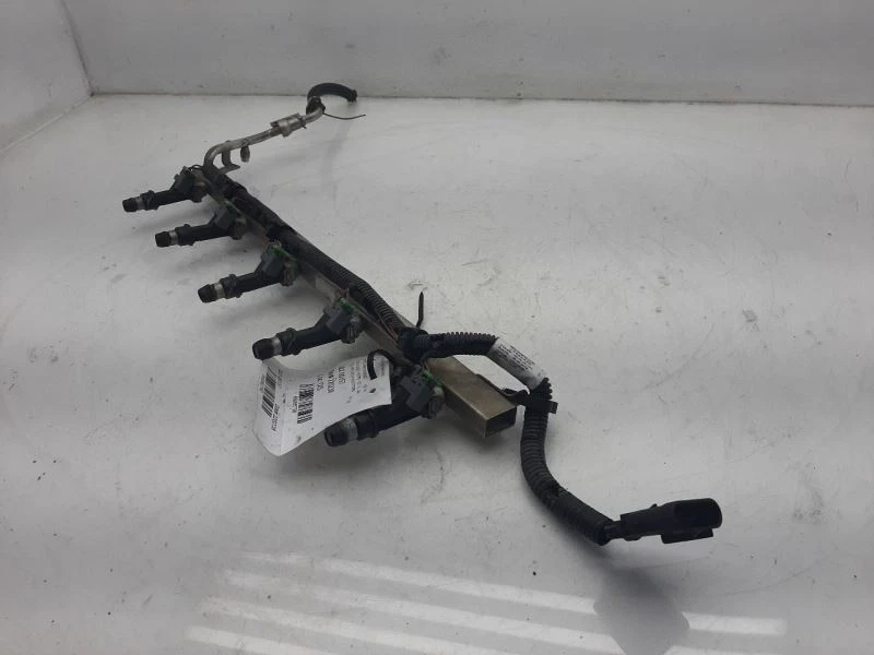 Piezas de inyección de combustible inyector de combustible 07-08 ISUZU I-290 12599025 Foto 3 de 4