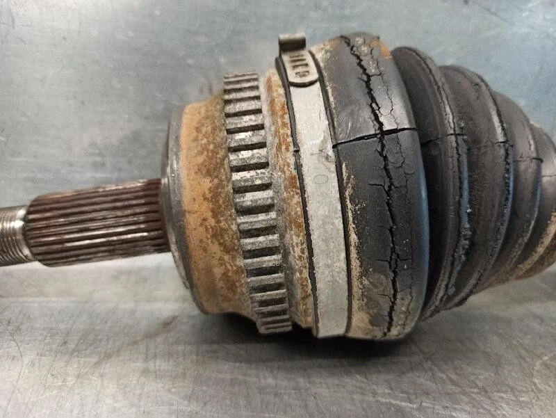 8200485576 transmisión delantera izquierda para RENAULT MASTER II PHASE 2 COMBI - Imagen 2 de 4