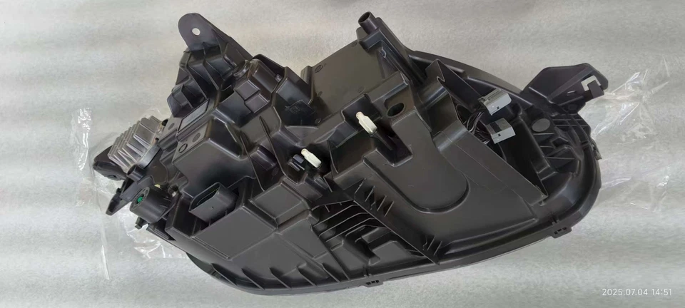 Headlight For 2019-2024 VOLVO XC90 Right Passenger Side RH AFS Adaptive LED New - Image 4 of 4