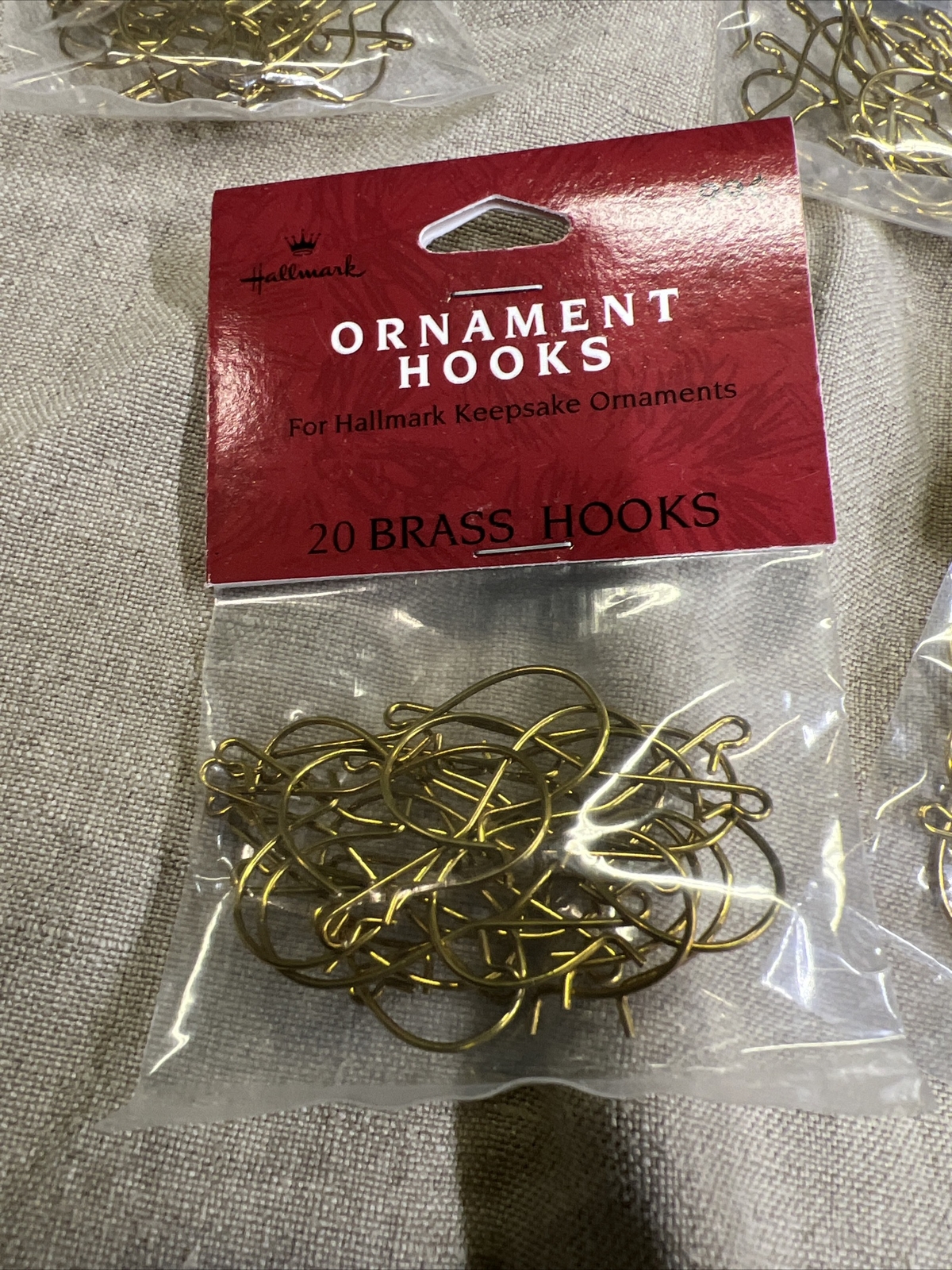 HALLMARK  Keepsake ORNAMENT HOOKS Specialty Hangers Brass 5 Packs (100ea) MIP