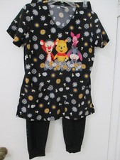 LADIES WOMENS SET OF SCRUBS DISNEY TOP BLACK BOTTOMS PANTS SIZE XS NURSE MEDICAL