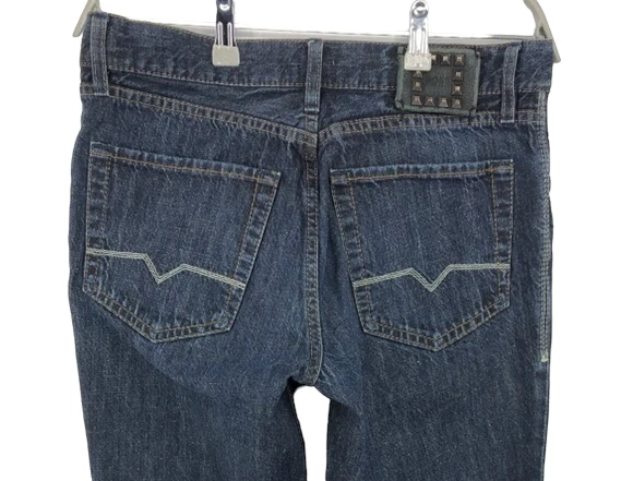 HUGO BOSS Men HB 31 New Regular Fit Jeans Size W32 L33 - Image 4 of 4